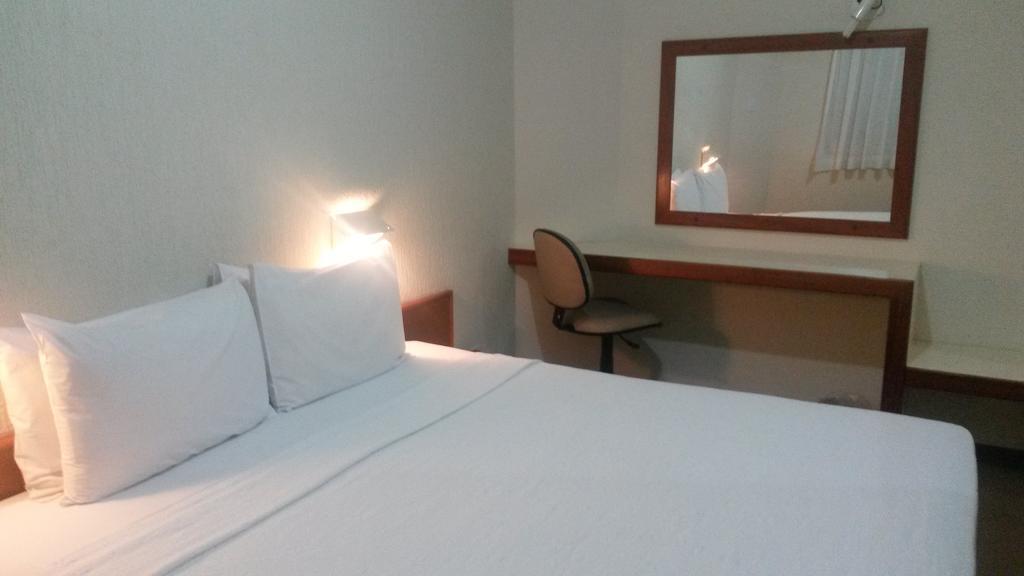 Quarto Superior com Cama de Casal ou 2 de Solteiro